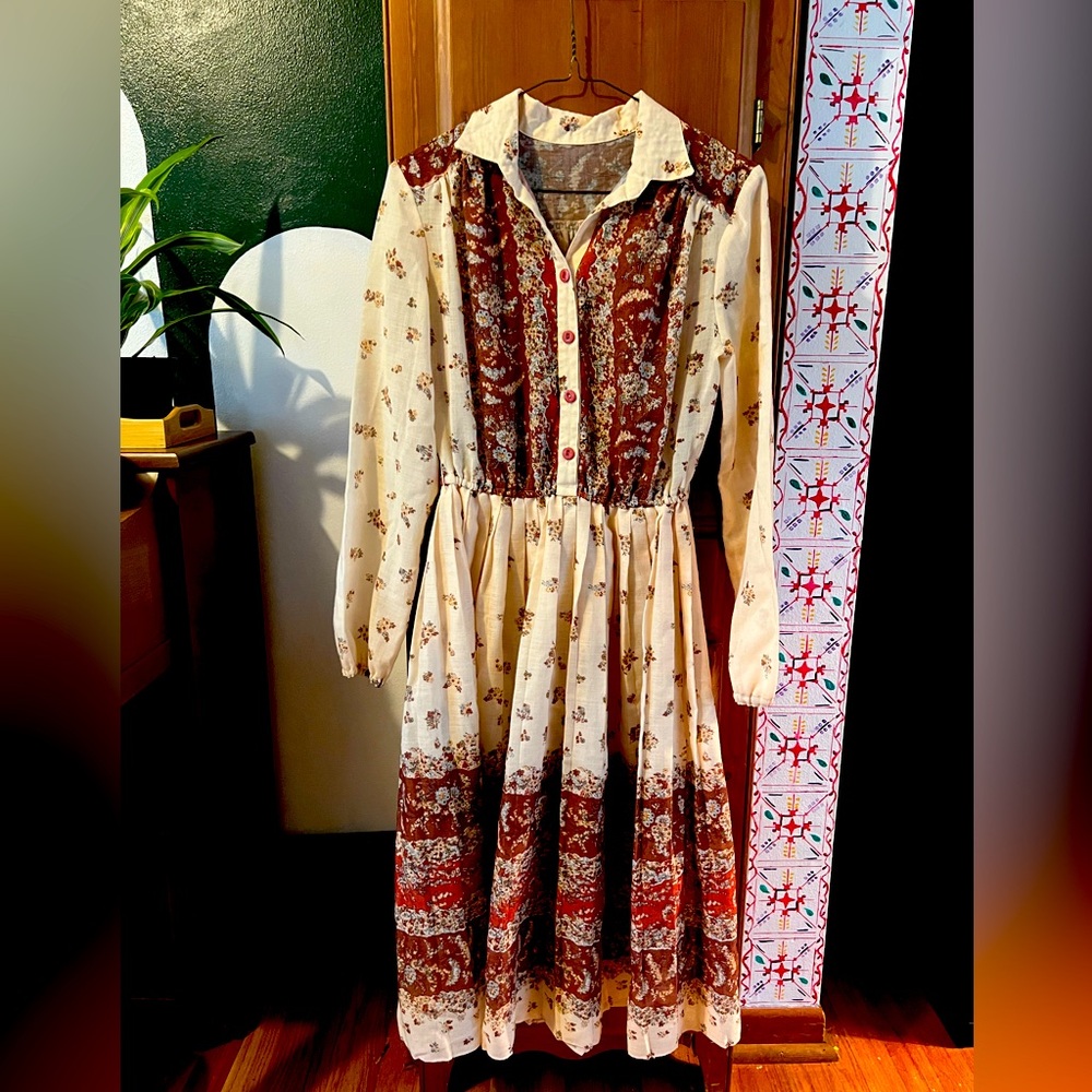 Vintage Long Sleeved Prairie Dress